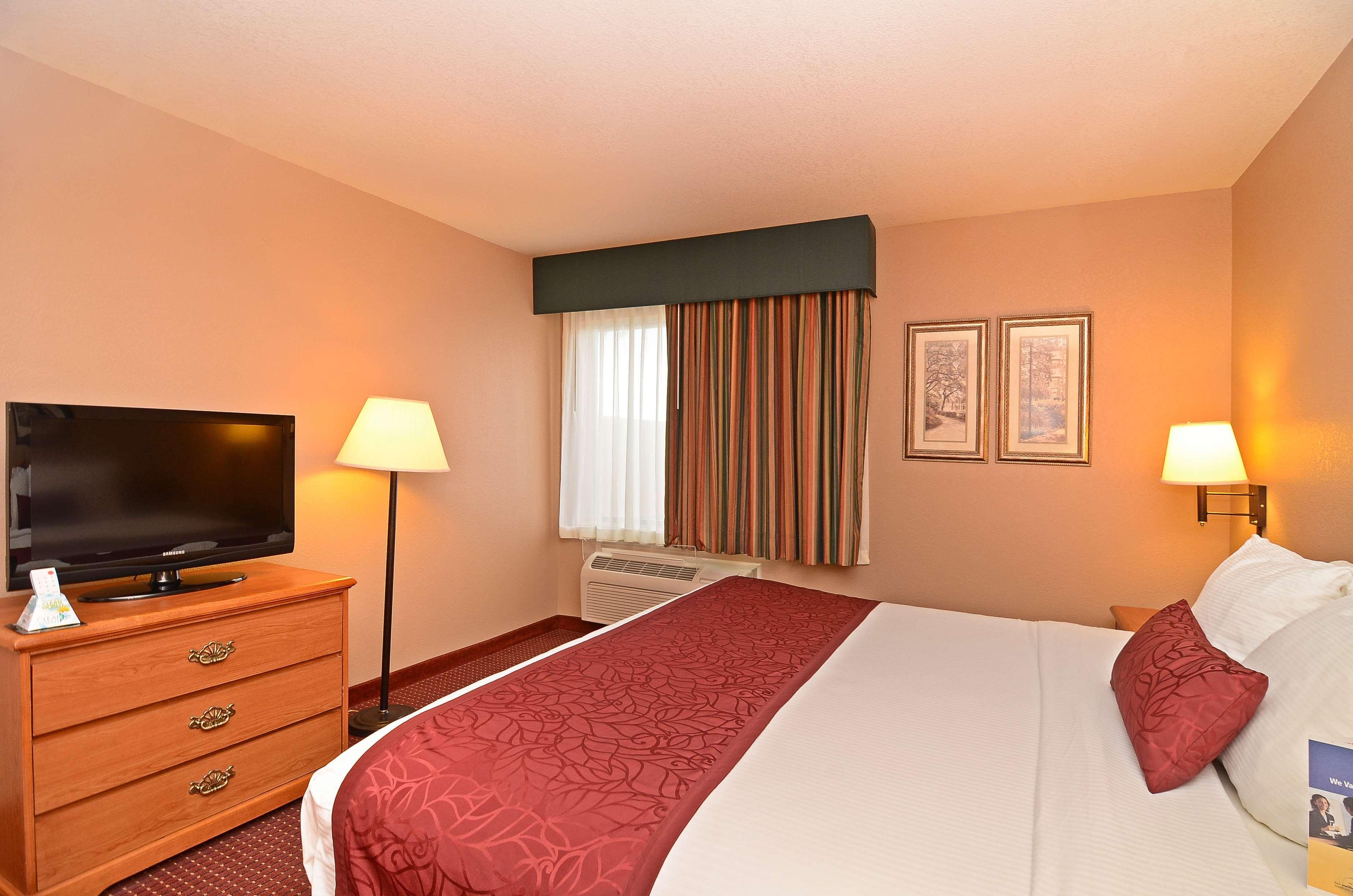 Best Western Abilene Inn And Suites Экстерьер фото