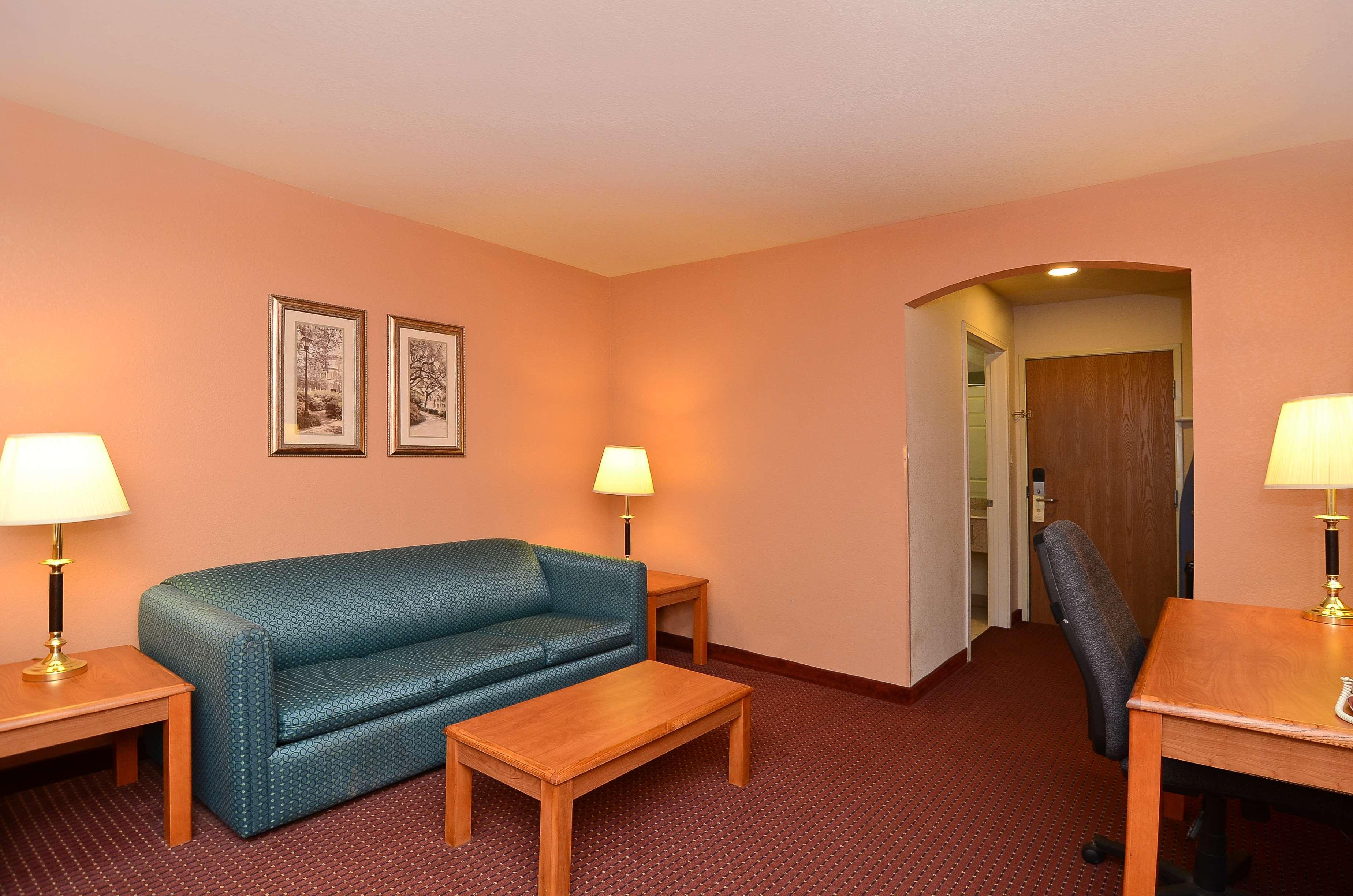 Best Western Abilene Inn And Suites Экстерьер фото
