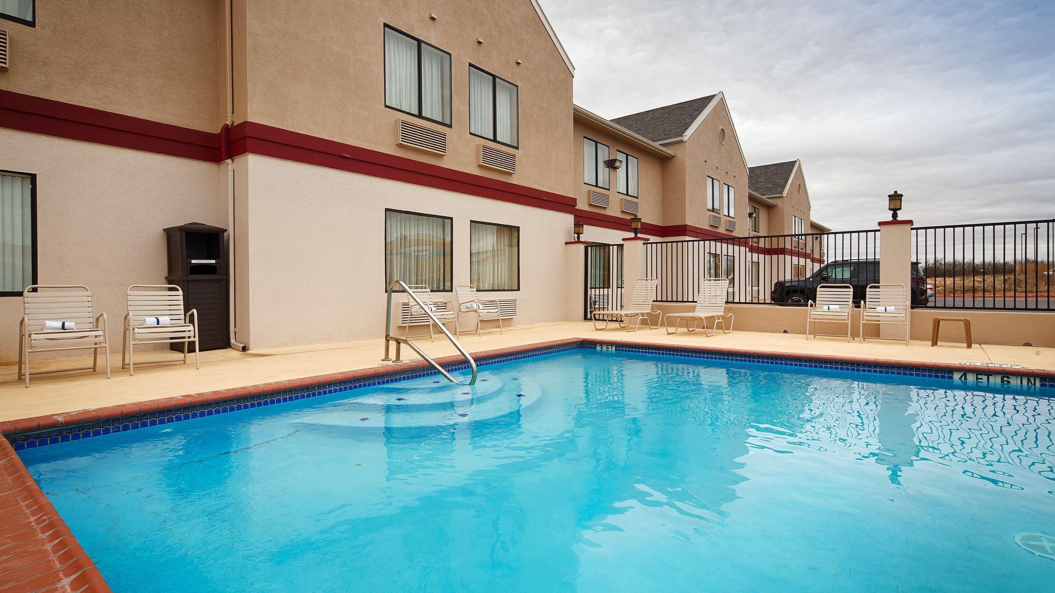 Best Western Abilene Inn And Suites Экстерьер фото
