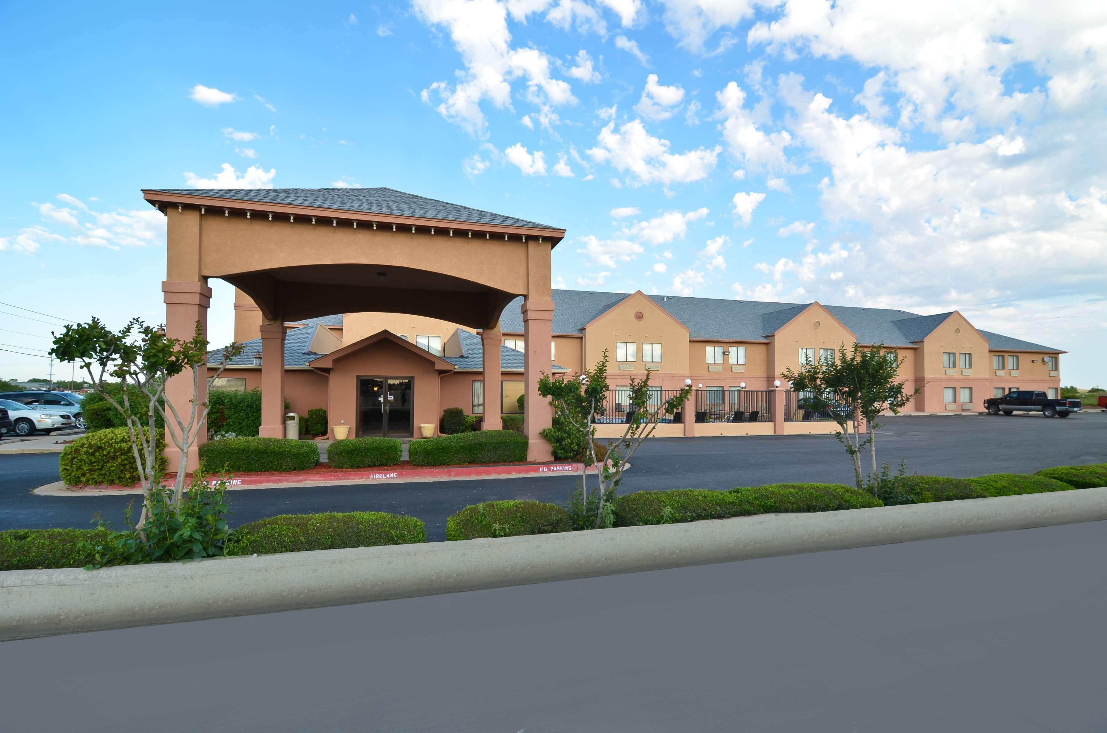 Best Western Abilene Inn And Suites Экстерьер фото