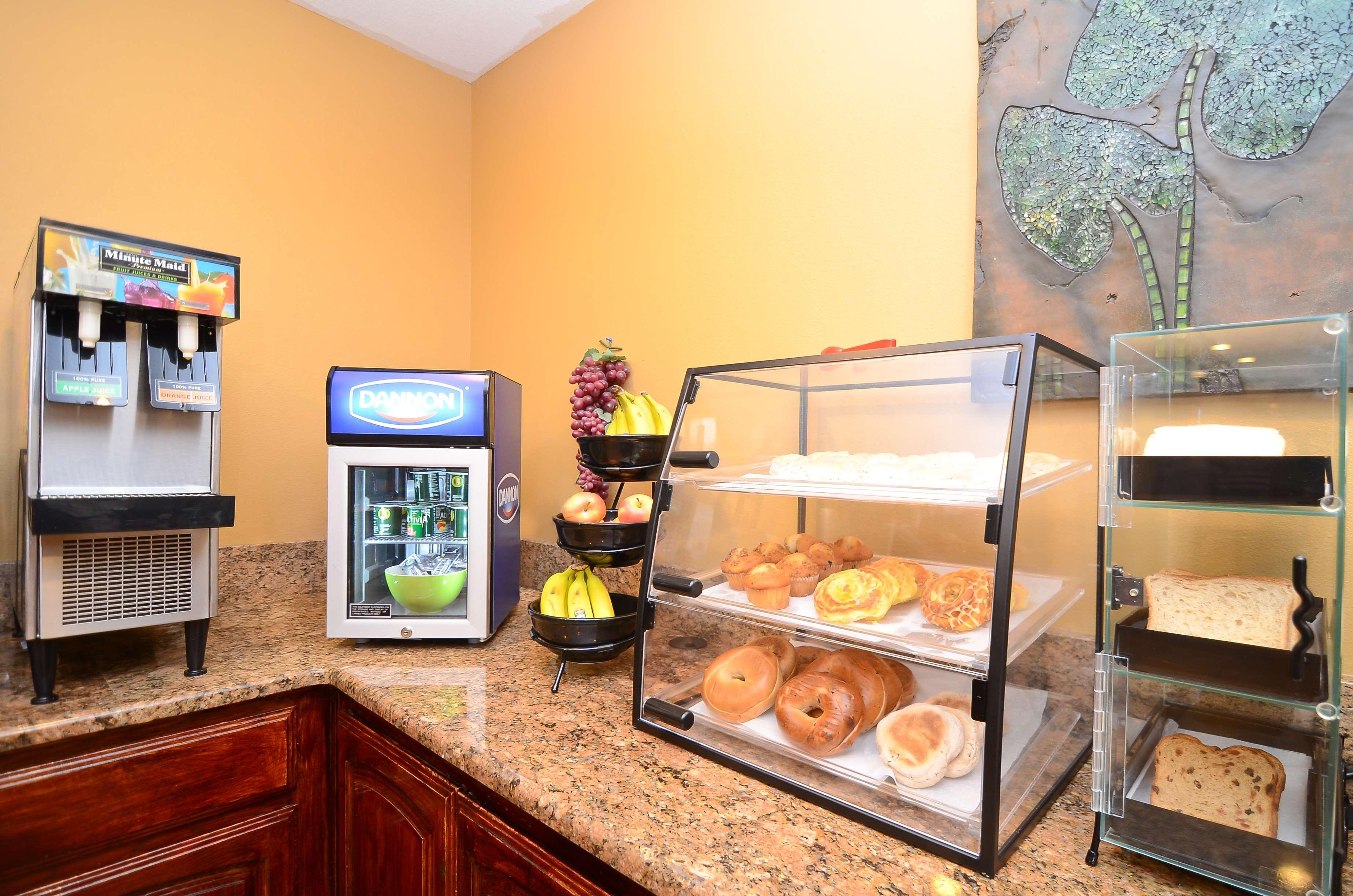 Best Western Abilene Inn And Suites Экстерьер фото