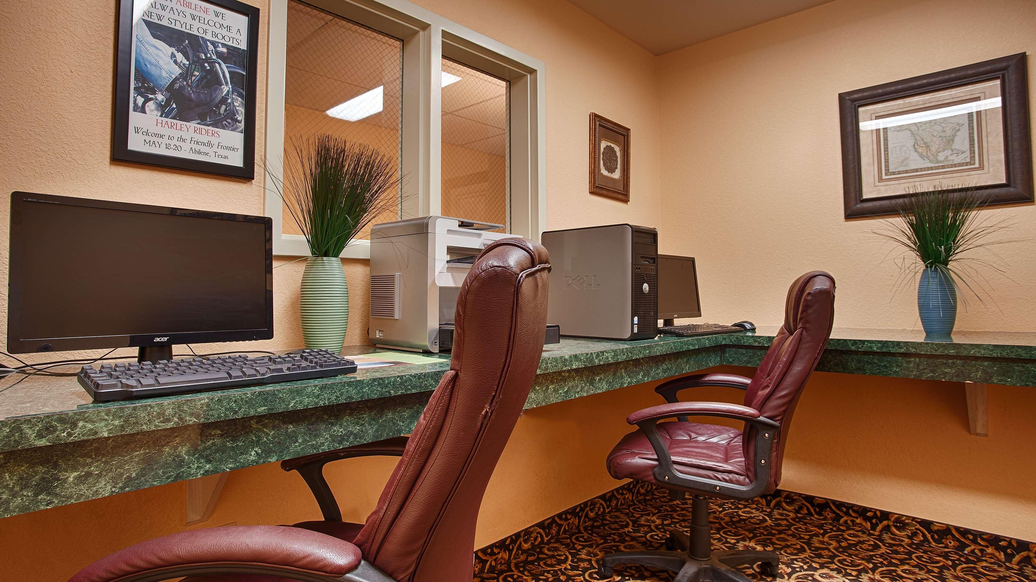 Best Western Abilene Inn And Suites Экстерьер фото
