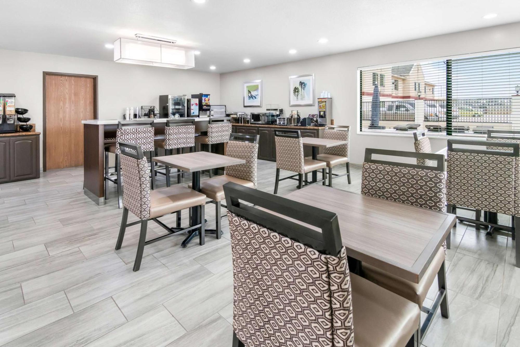Best Western Abilene Inn And Suites Экстерьер фото