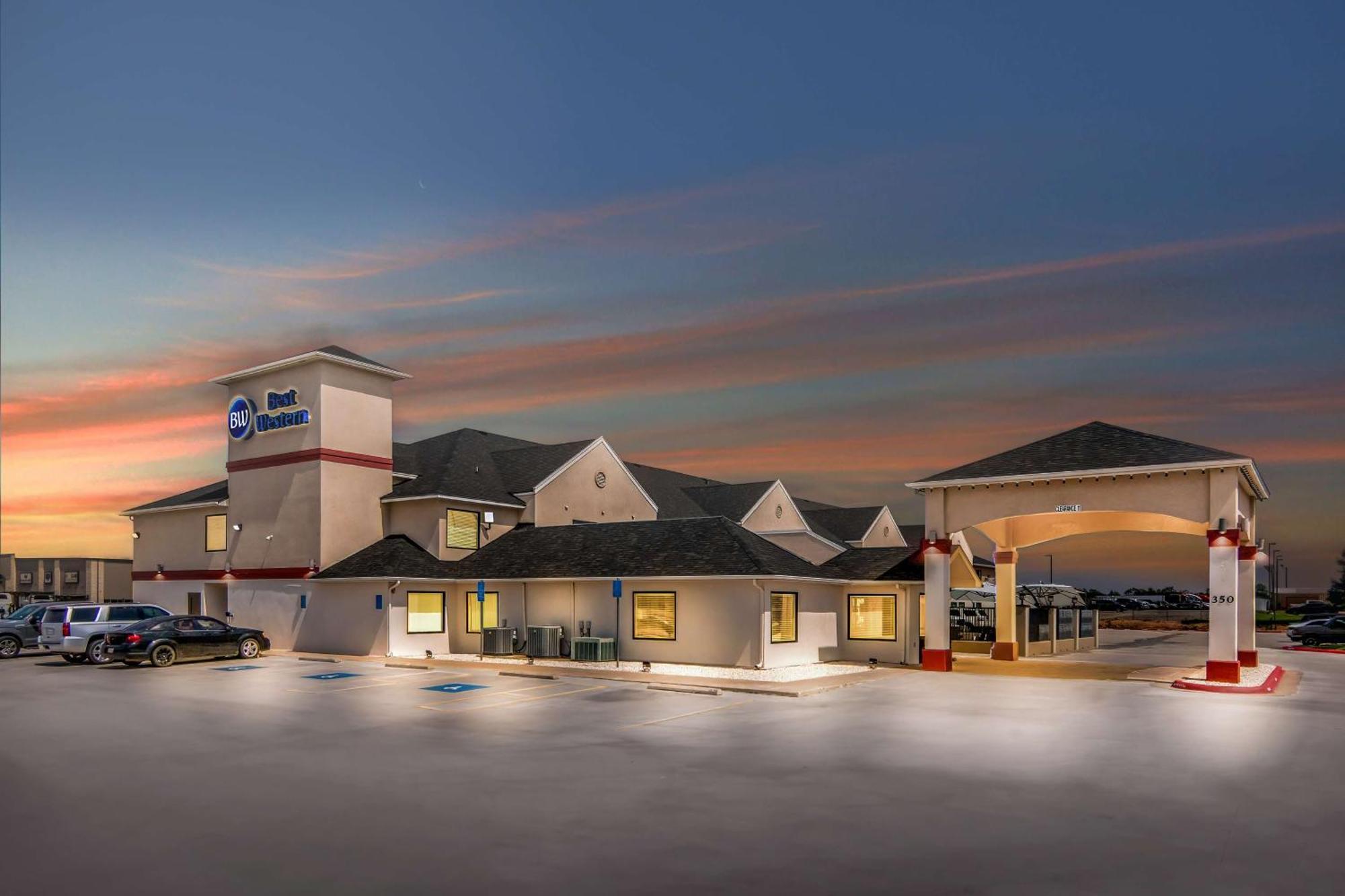 Best Western Abilene Inn And Suites Экстерьер фото